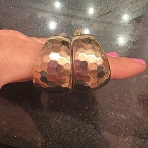 Chic Gold-Toned Hammered Earrings